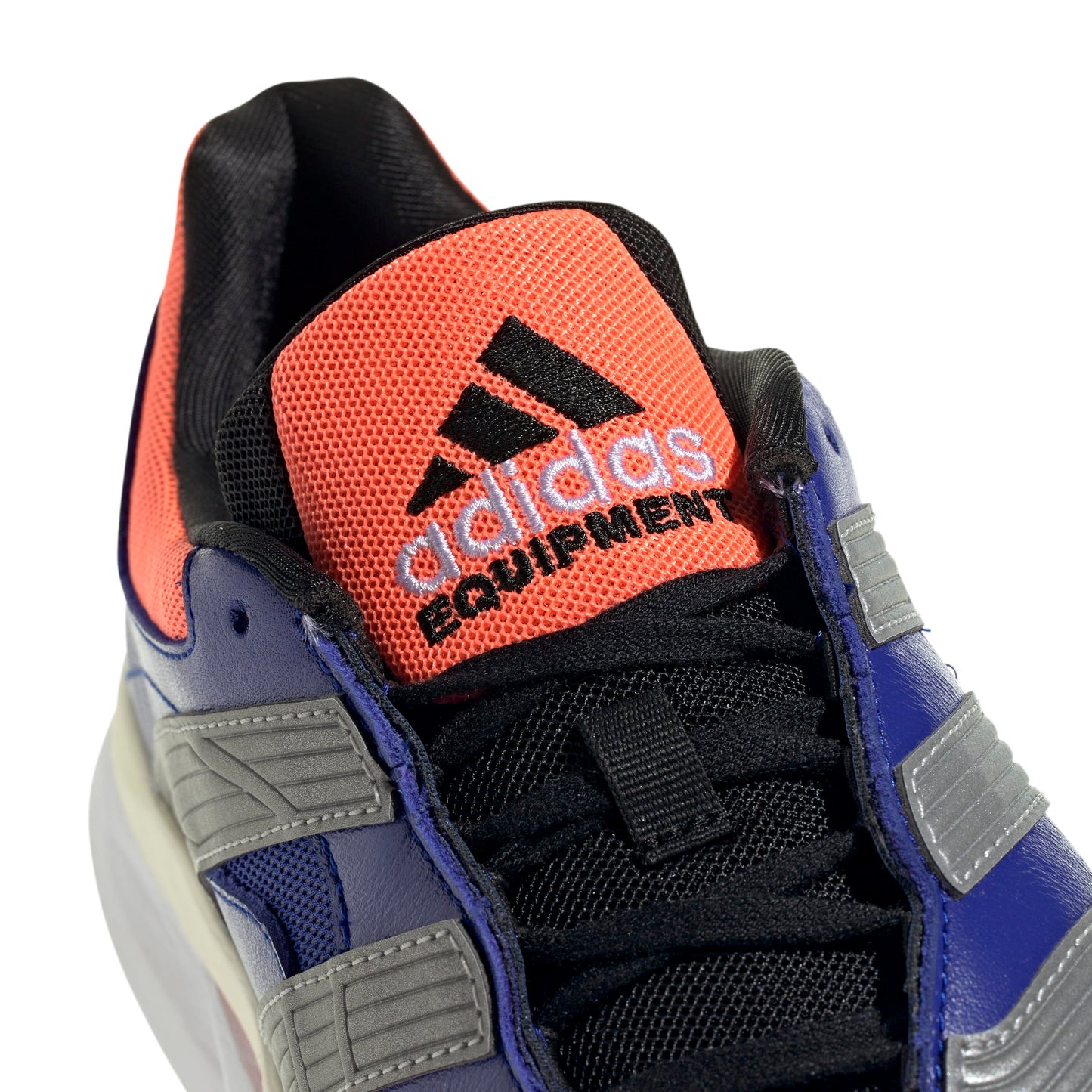 ADIDAS EQUIPMENT PREDATOR RUN LUCBLU/SILVMT/SUPCOL JS4339