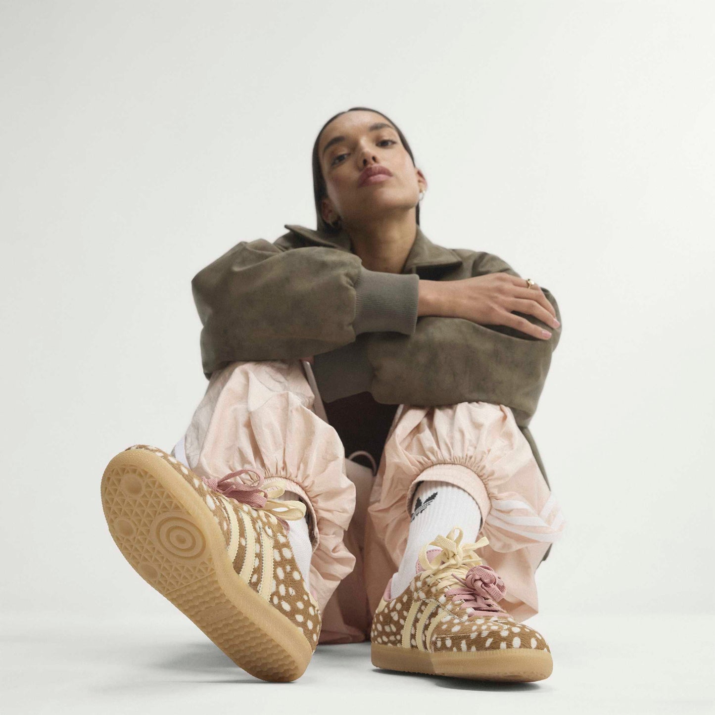 adidas Samba OG Women's Shoes Color: Brown Desert/Warm Vanilla/Wonder Mauve Style: KJ7447