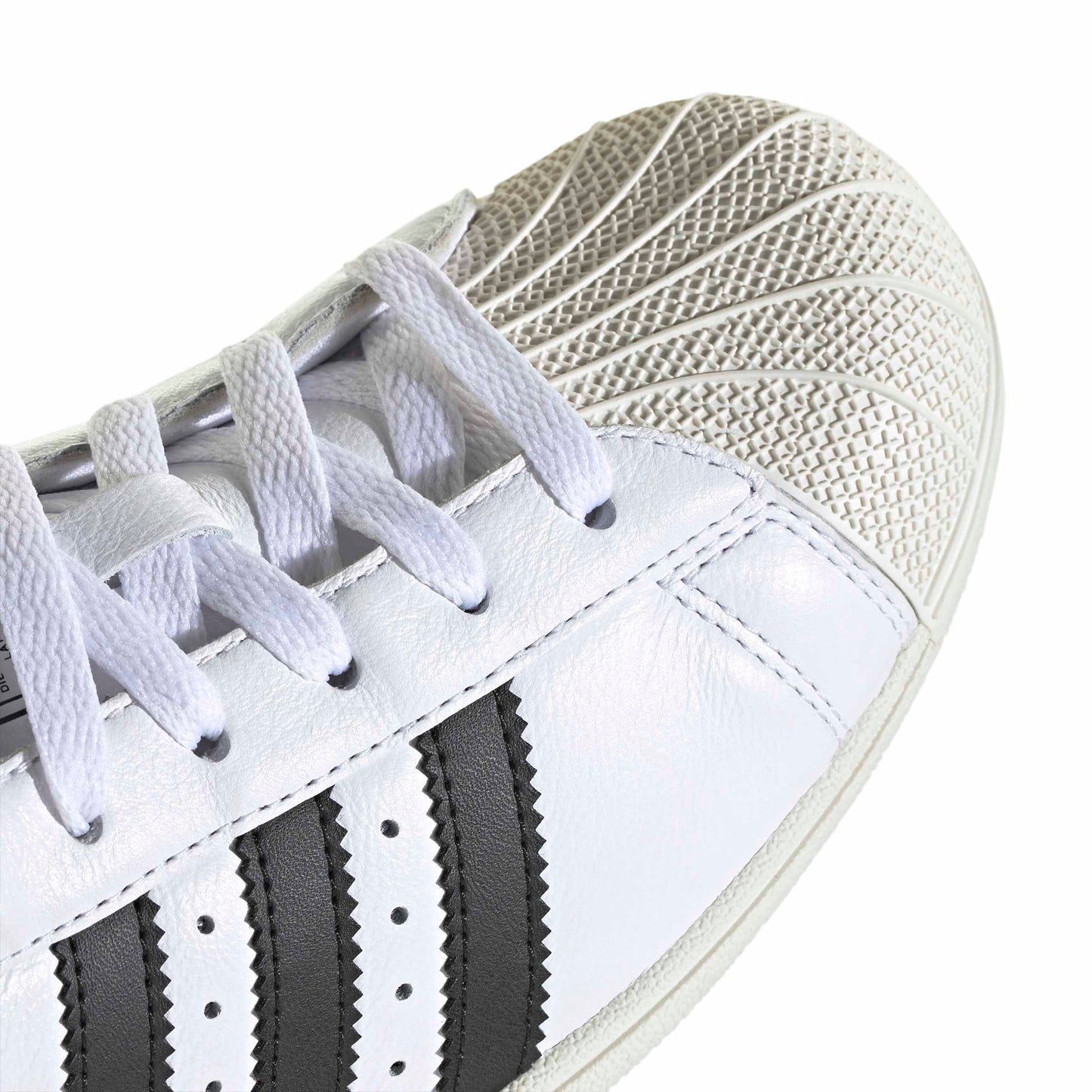 Adidas Superstar Lo Pro W Color: Ftw White/Core Black/Metallic Gold Style: KK0427
