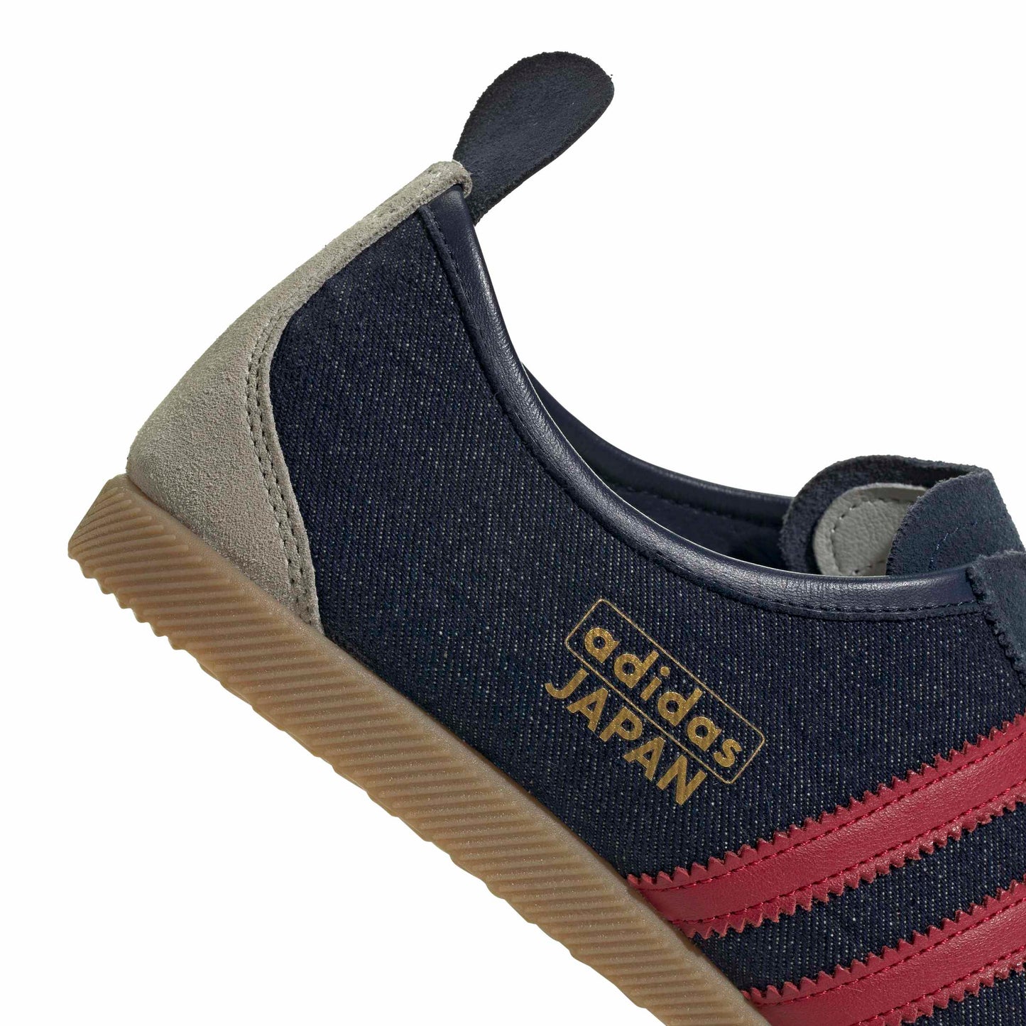 Adidas Japan Color: NINDIG/EQTRED/GUM Style: KK4985