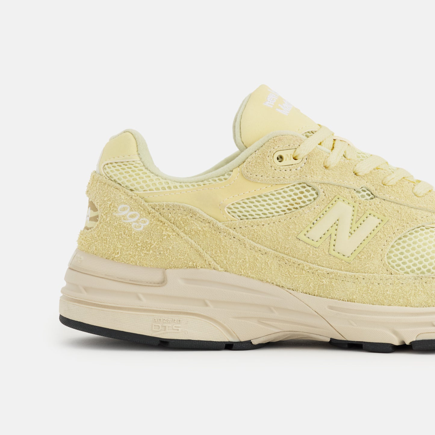 New Balance MADE in USA 993 Men's Shoes Color: Cream Style: U993MO