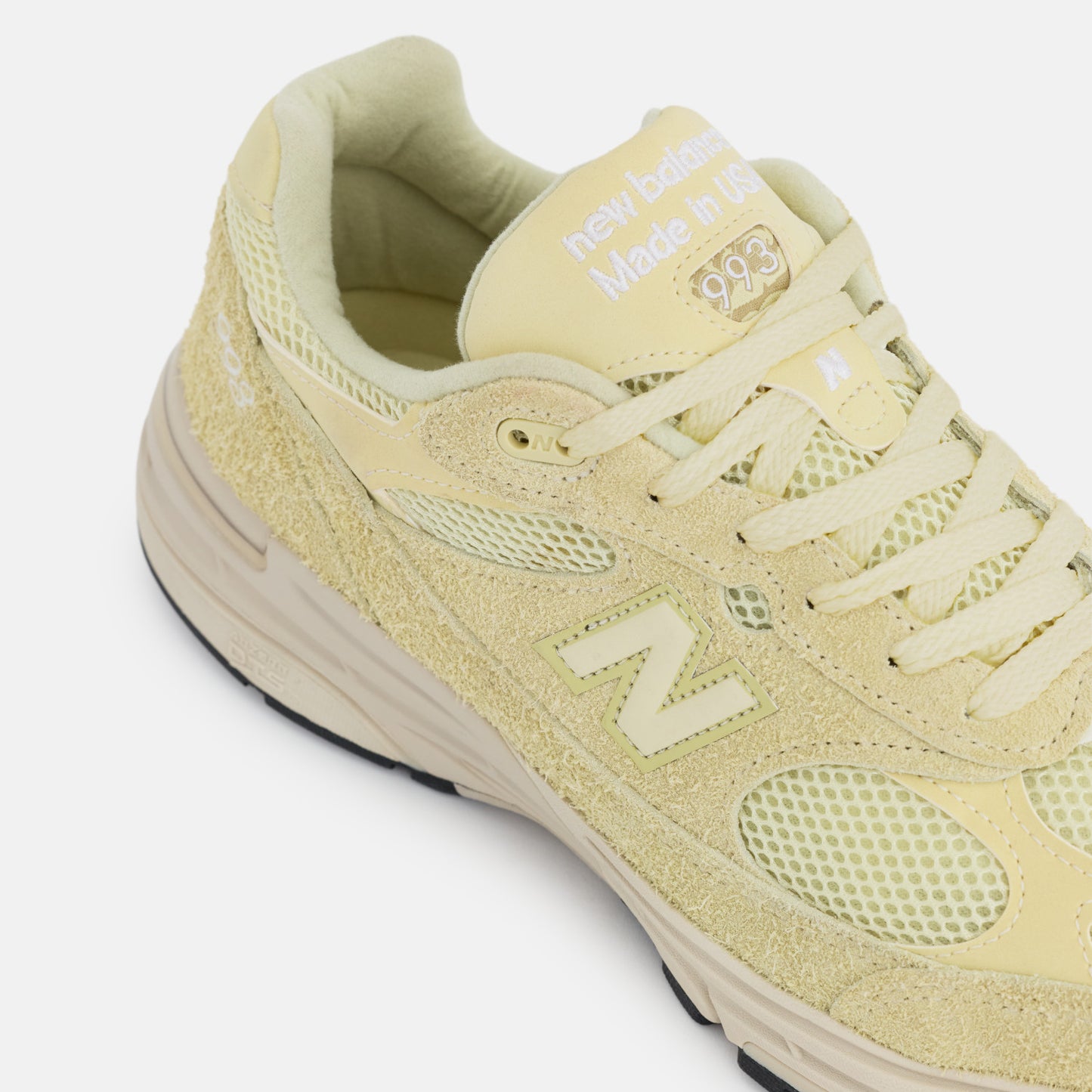New Balance MADE in USA 993 Men's Shoes Color: Cream Style: U993MO