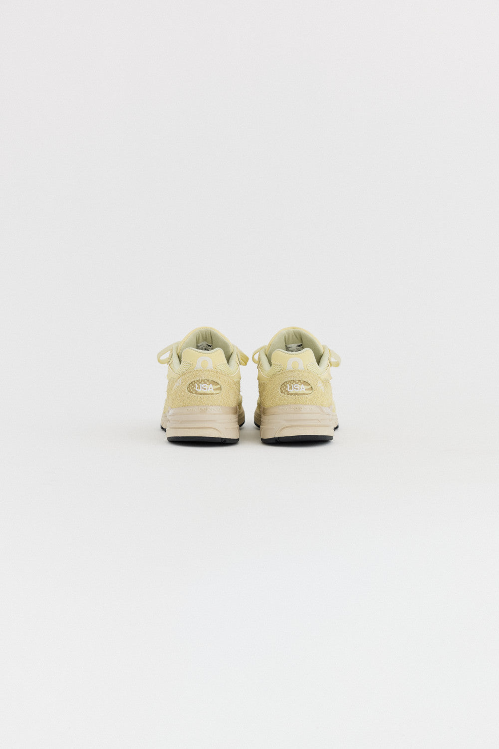 New Balance MADE in USA 993 Men's Shoes Color: Cream Style: U993MO