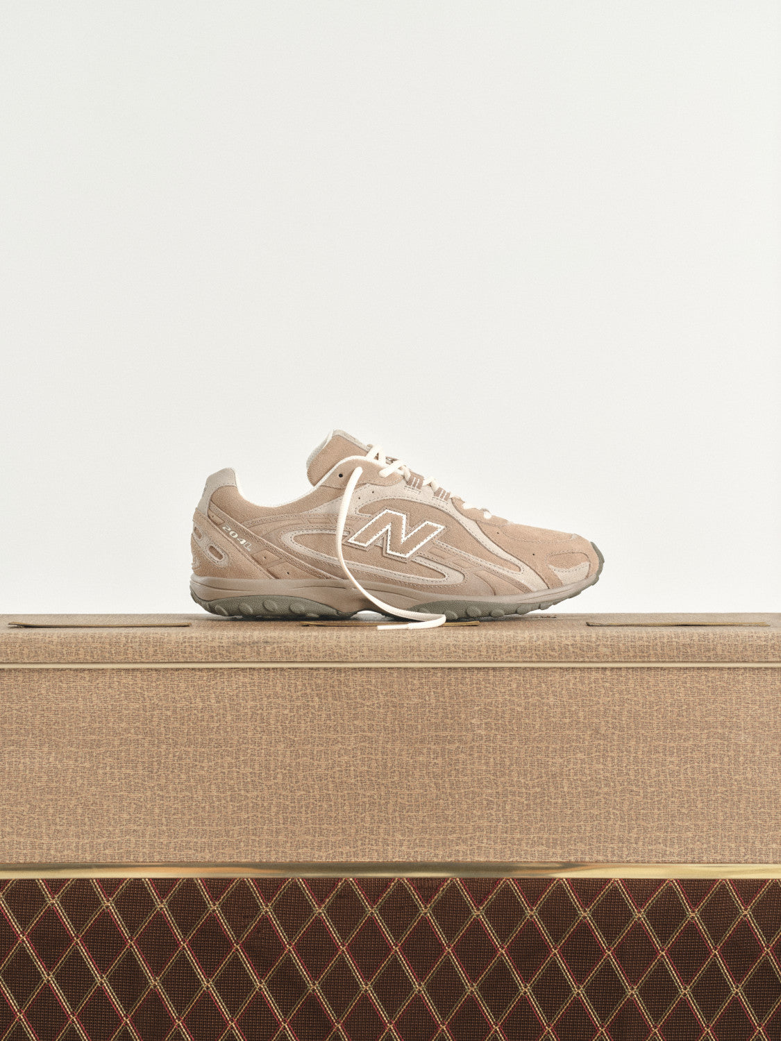 New Balance 204L Mushroom with Arid Stone Style: U204LMMA
