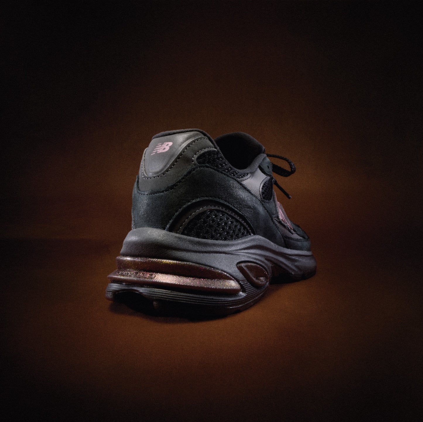 NEW BALANCE 2010 Black with Iridescent U2010ETB