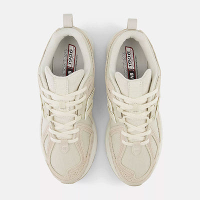New Balance 1960F Timber Wolf with Frappe and Sea Salt M1906FD