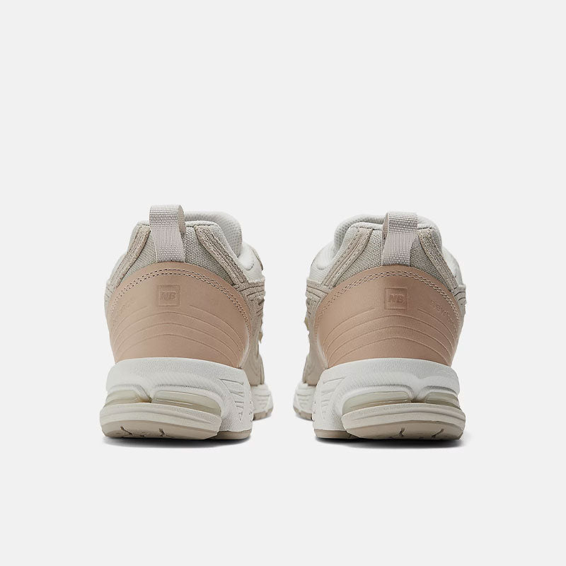 New Balance 1960F Timber Wolf with Frappe and Sea Salt M1906FD