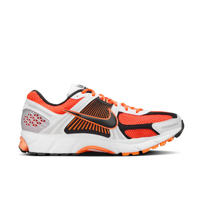 Nike Zoom Vomero 5 Total Orange/Black-White-Metallic Platinum fb9149-800