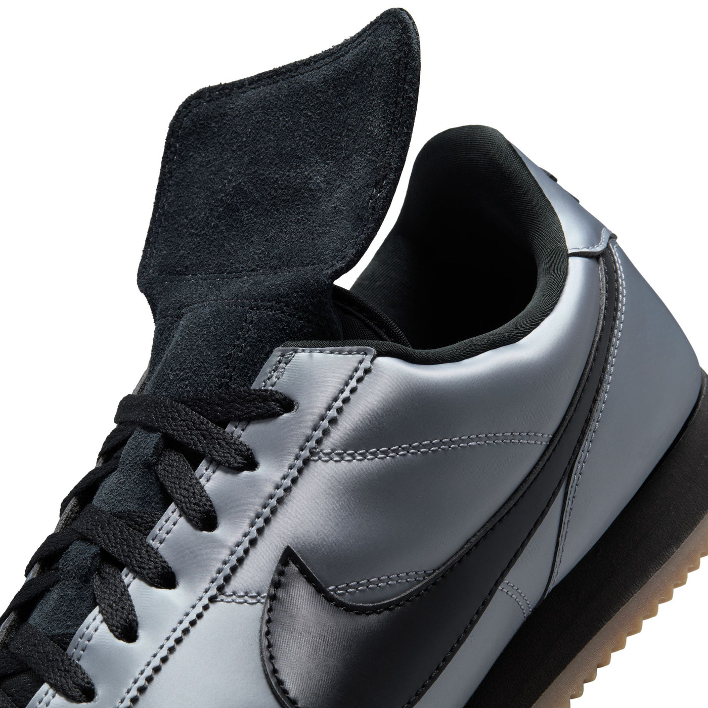 Nike Cortez SE Mtlc Cool Grey/black-gum Dark Brown HQ3490-099