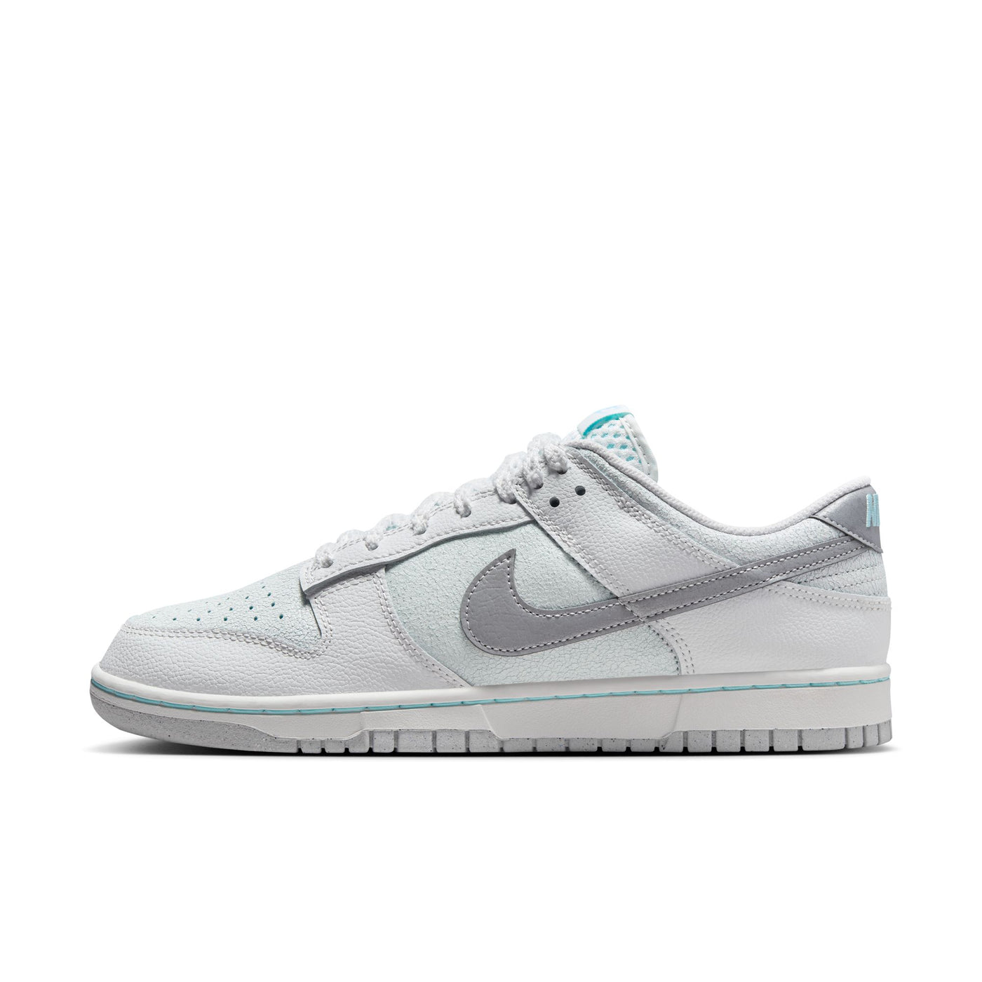 Nike Dunk Low Retro SE SUMMIT WHITE/METALLIC SILVER-GLACIER ICE HQ3619-121