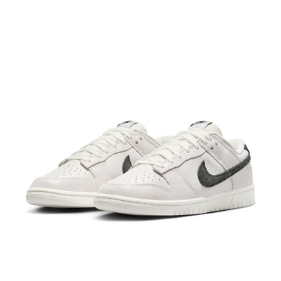 Nike Dunk Low SE WHITE/BLACK-TEAM RED HQ3502-100