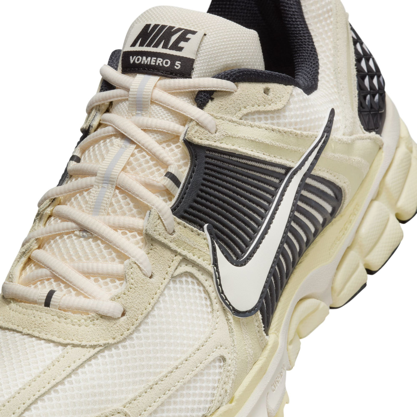 Nike Zoom Vomero 5 Alabaster/Pale Ivory-Black-White HF1553-701