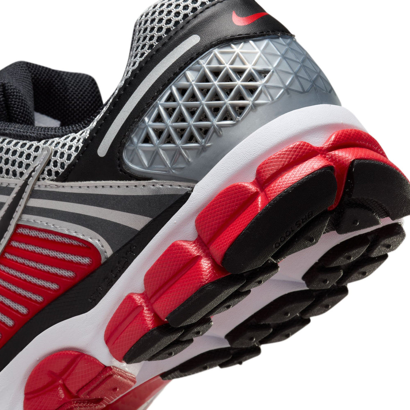 Nike Zoom Vomero 5 Metallic Silver/Black-University Red HV0926-095