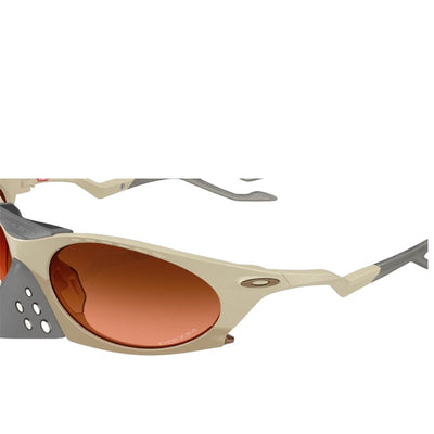 OAKLEY PLANTARIS MATTE SAND W/ PRIZM BROWN GRADIENT 0OO9437-94370263