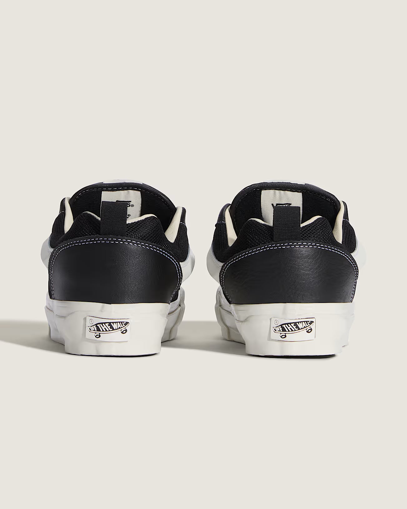 VANS Knu Skool Shoe Lifestyle, Retro Chunky, Suede VN000EB5BLA