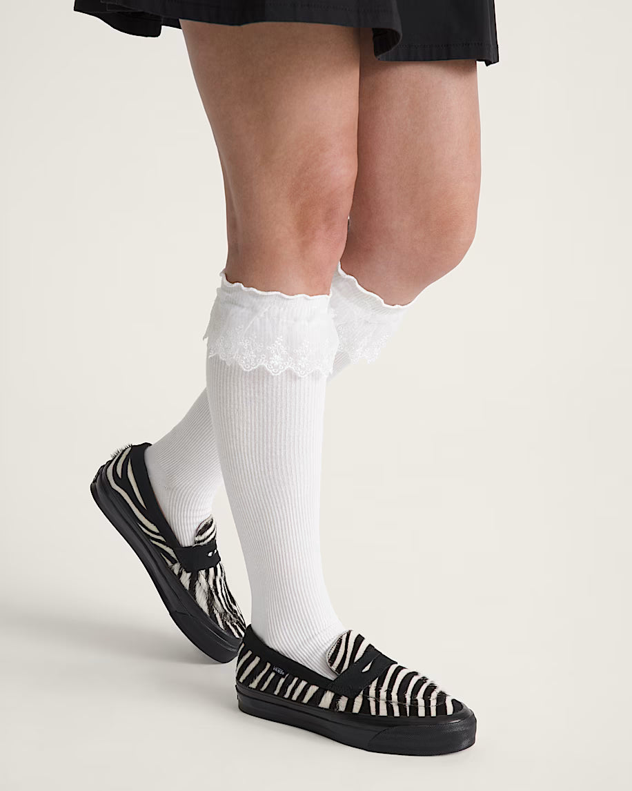 VANS Premium Loafer Zebra Black / White VN000VASZBR – Shoe Gallery Inc