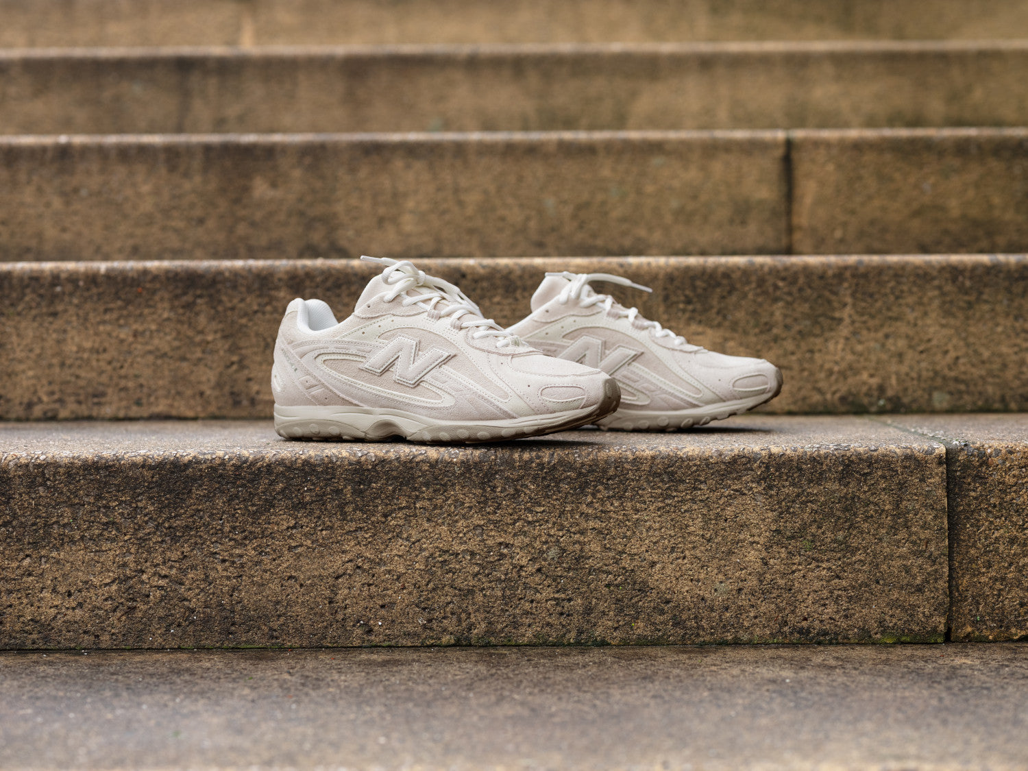 New Balance 204L Timberwolf with Linen Style: U204LMMC – Shoe