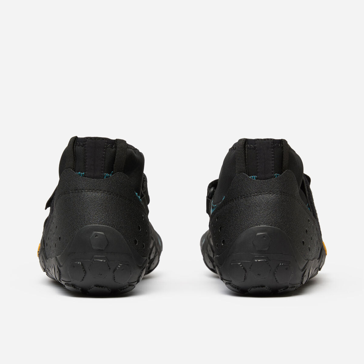 Vibram Scramkey Deep Lake/Black Style: 26U4606
