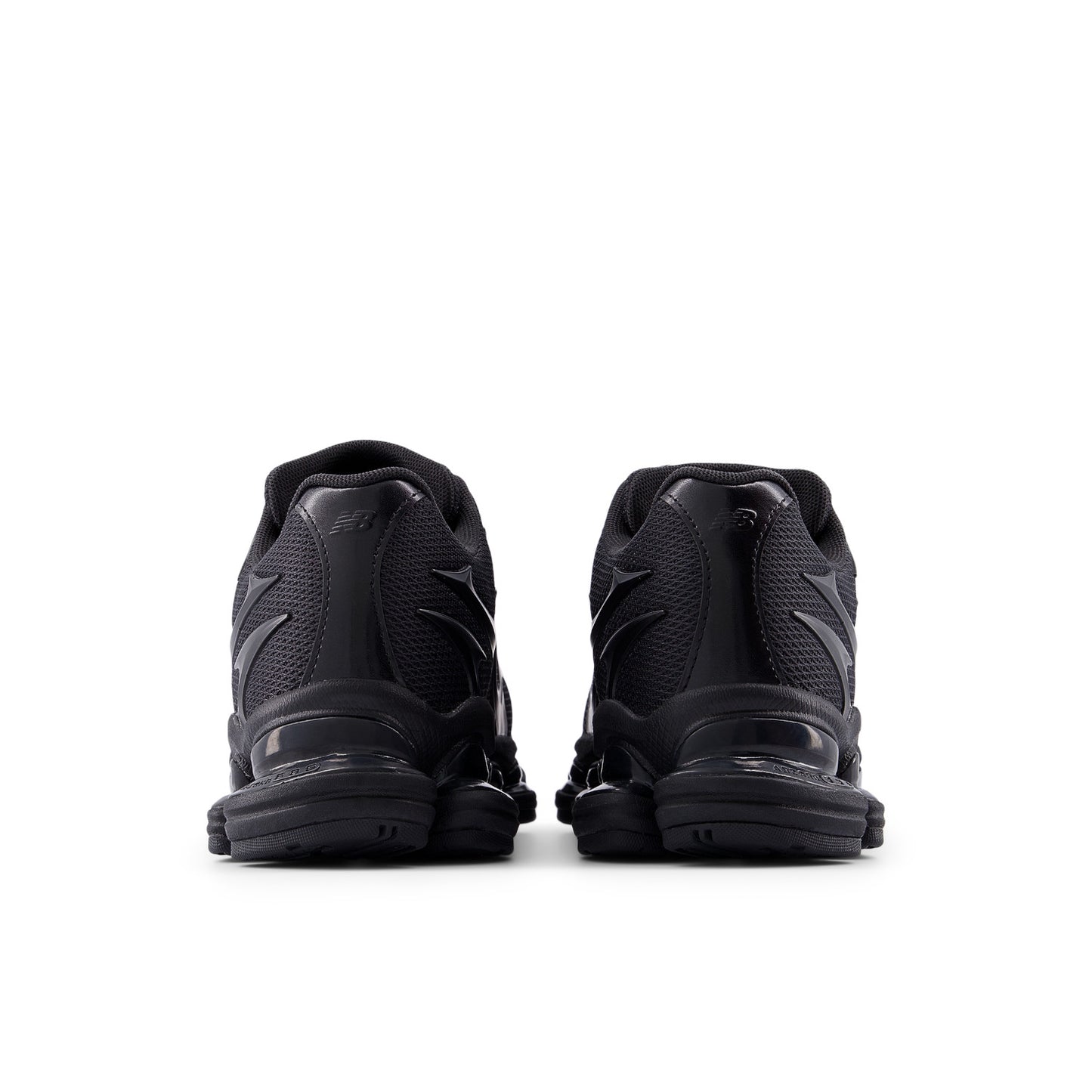 NEW BALANCE 2000 BLACK METALLIC U200078C