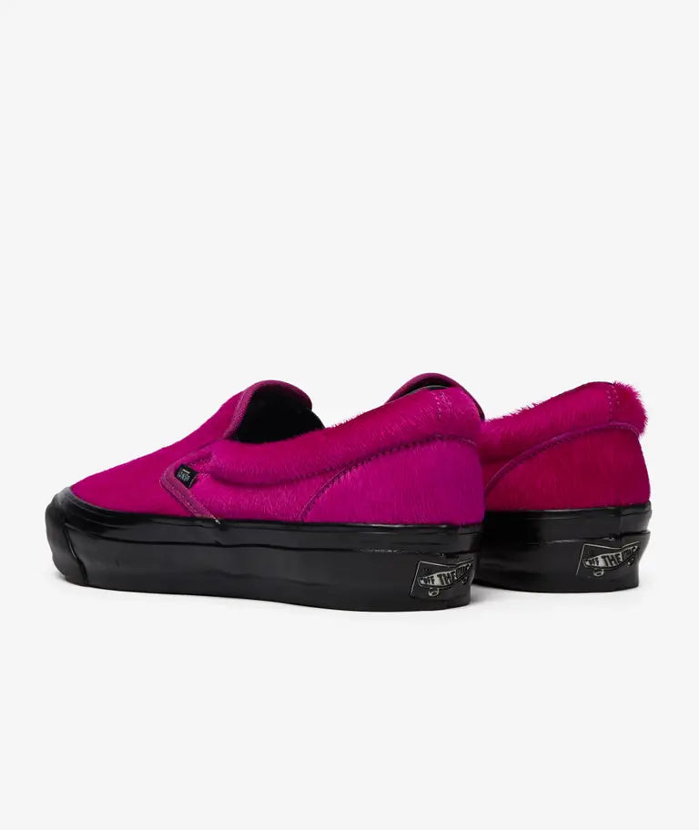VANS Premium Classic Slip-On LX 98 Pony Hair - Medium Pink VN000EEZVDH