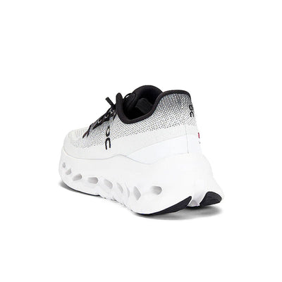 Women's On Cloudtilt 1 Black/ Ivory 3WE10051430