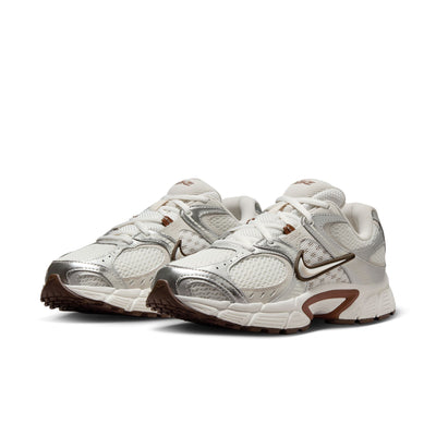 Women's Nike V5 RNR Sail/lt Orewood Brn-fauna Brown-phantom HQ7901-102