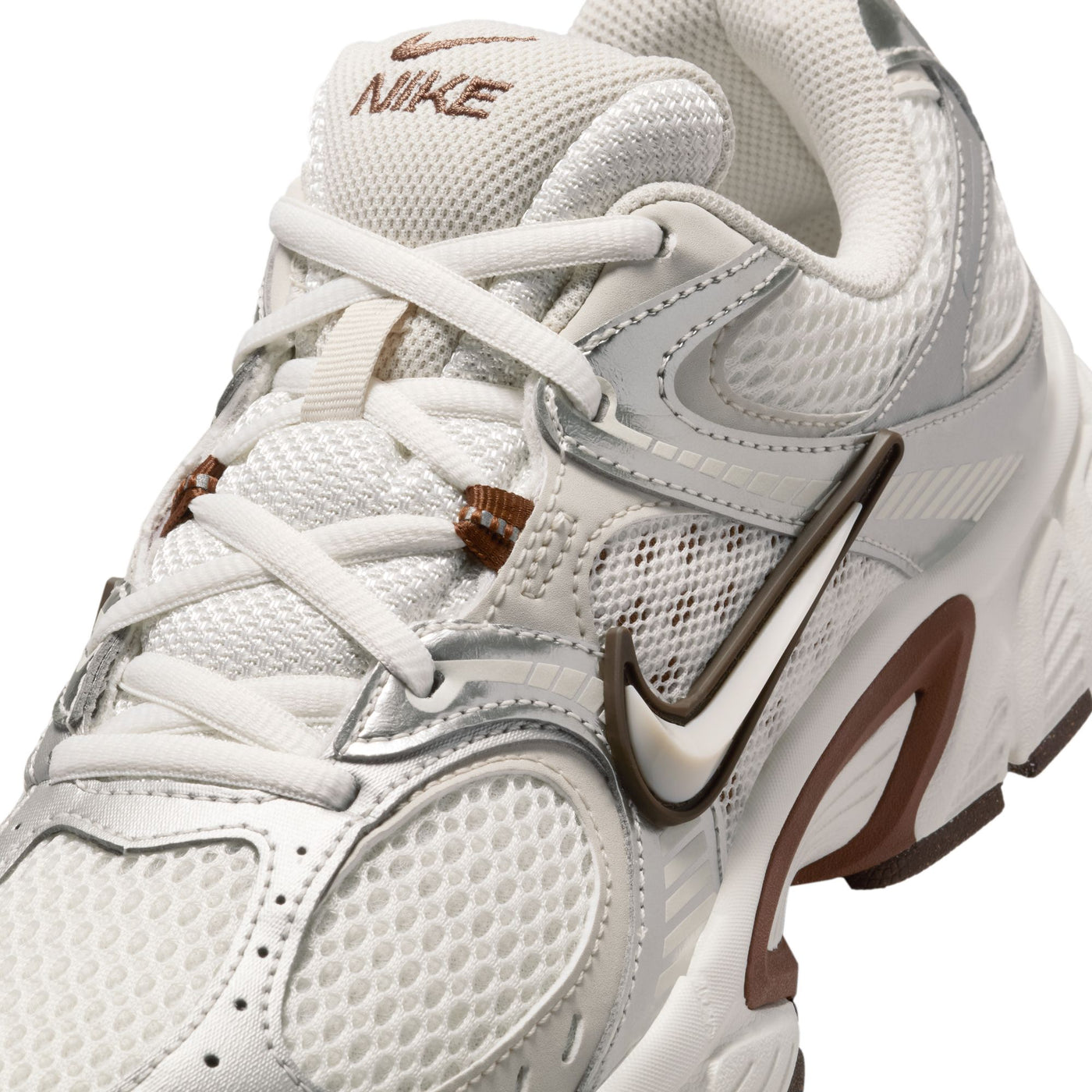 Women's Nike V5 RNR Sail/lt Orewood Brn-fauna Brown-phantom HQ7901-102