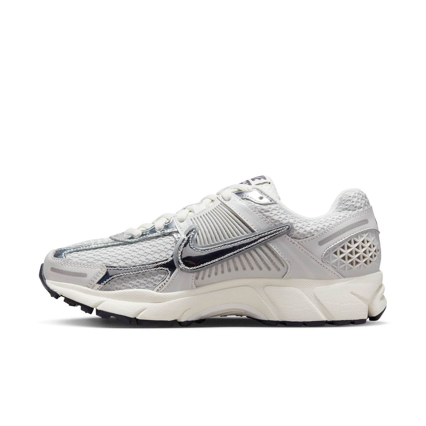 Women's Nike Zoom Vomero 5 Photon Dust/Chrome-Gridiron-Sail FD0884-025