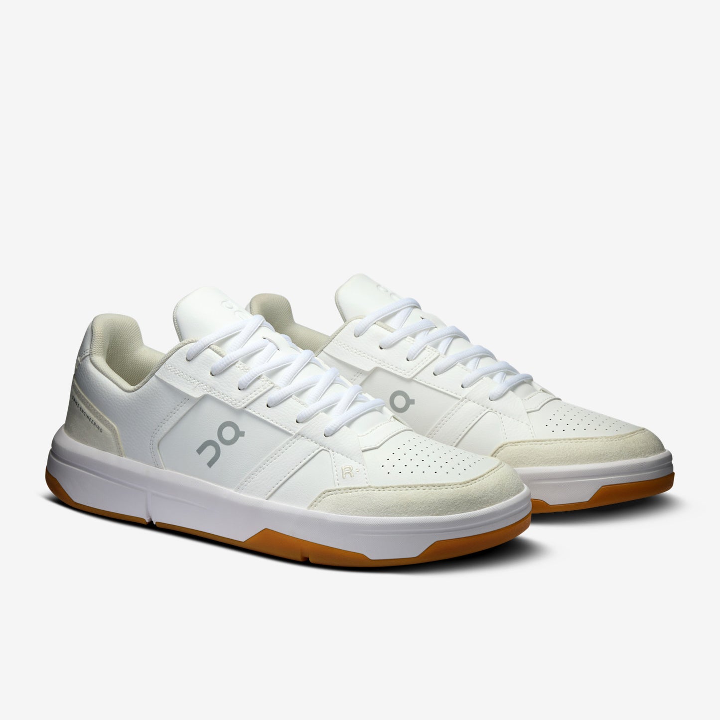 On THE ROGER Clubhouse Men's Shoes Color: White | Ivory Style: 3MF10540924