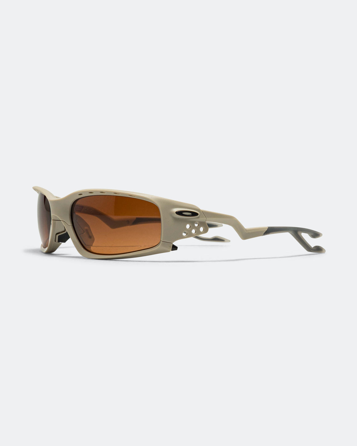 OAKLEY PLANTARIS SQ MATTE SAND W/PRIZM BROWN GRADIENT OO9529-0361