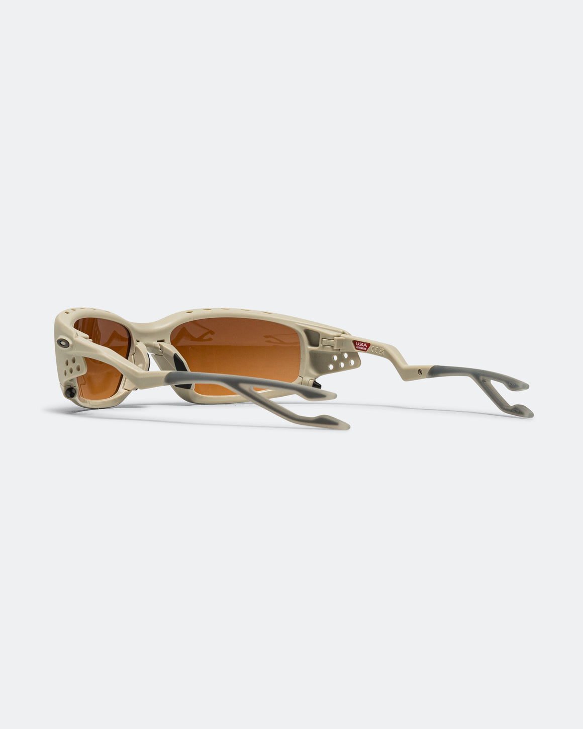OAKLEY PLANTARIS SQ MATTE SAND W/PRIZM BROWN GRADIENT OO9529-0361