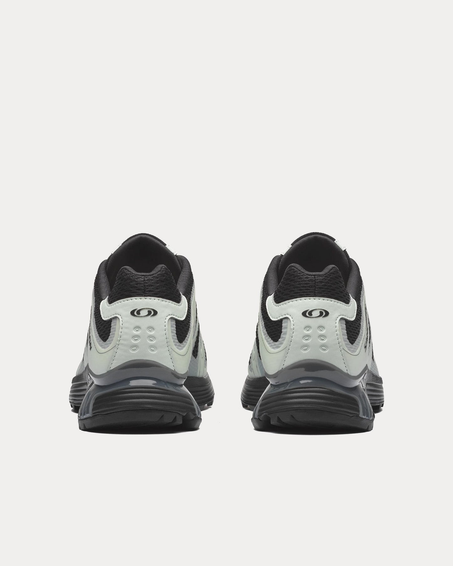 Salomon XT-Whisper Void Color: Black / Clearly Aqua / Castlerock Style: L49236600