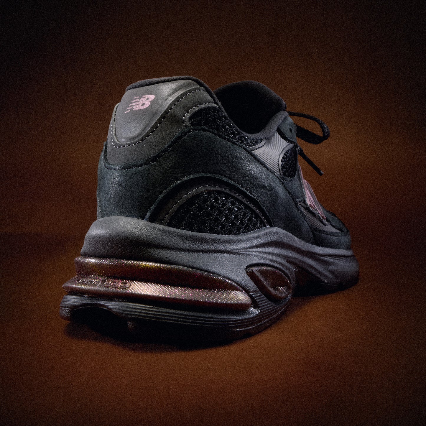 NEW BALANCE 2010 Black with Iridescent U2010ETB