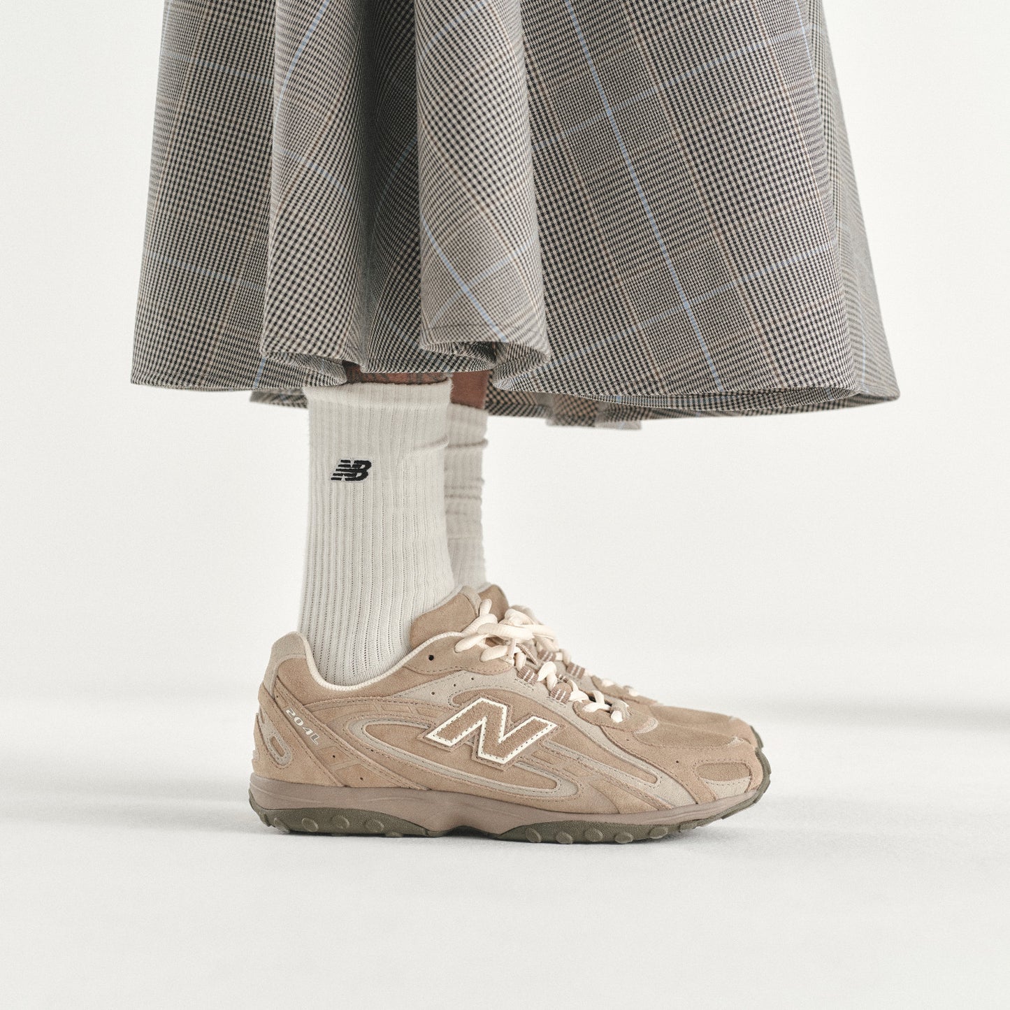 New Balance 204L Mushroom with Arid Stone Style: U204LMMA