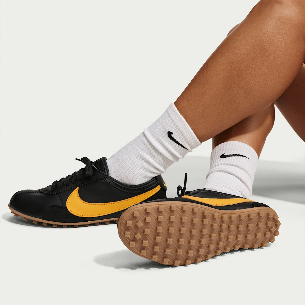 Nike Moon Shoe OG Leather Women's Shoes, Black/Yellow Ochre-Gum Light Brown, photo 10 of 10